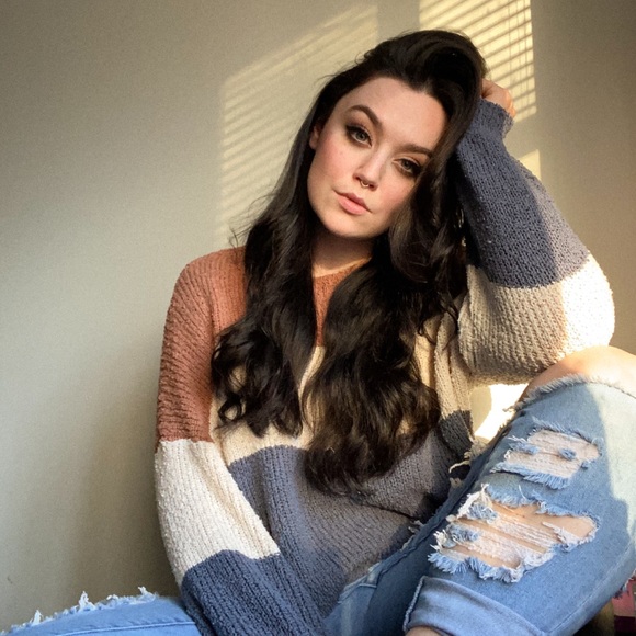 Meet your Posher, Zoe - Picture 2 of 2